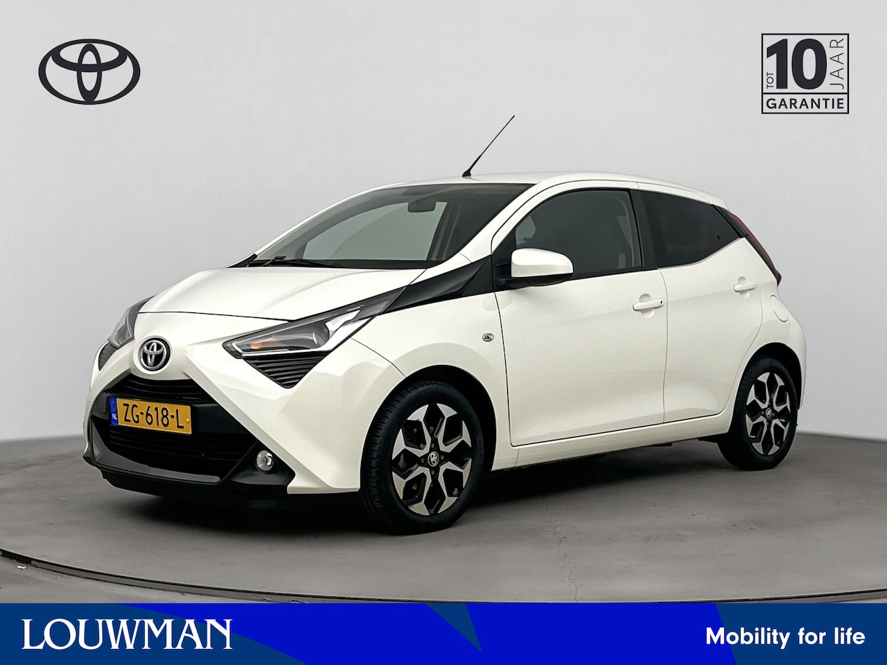 Toyota Aygo - 1.0 VVT-i x-cite | NL-Auto | Parkeercamera | Climate Control | Apple Carplay -/ Android Au - AutoWereld.nl
