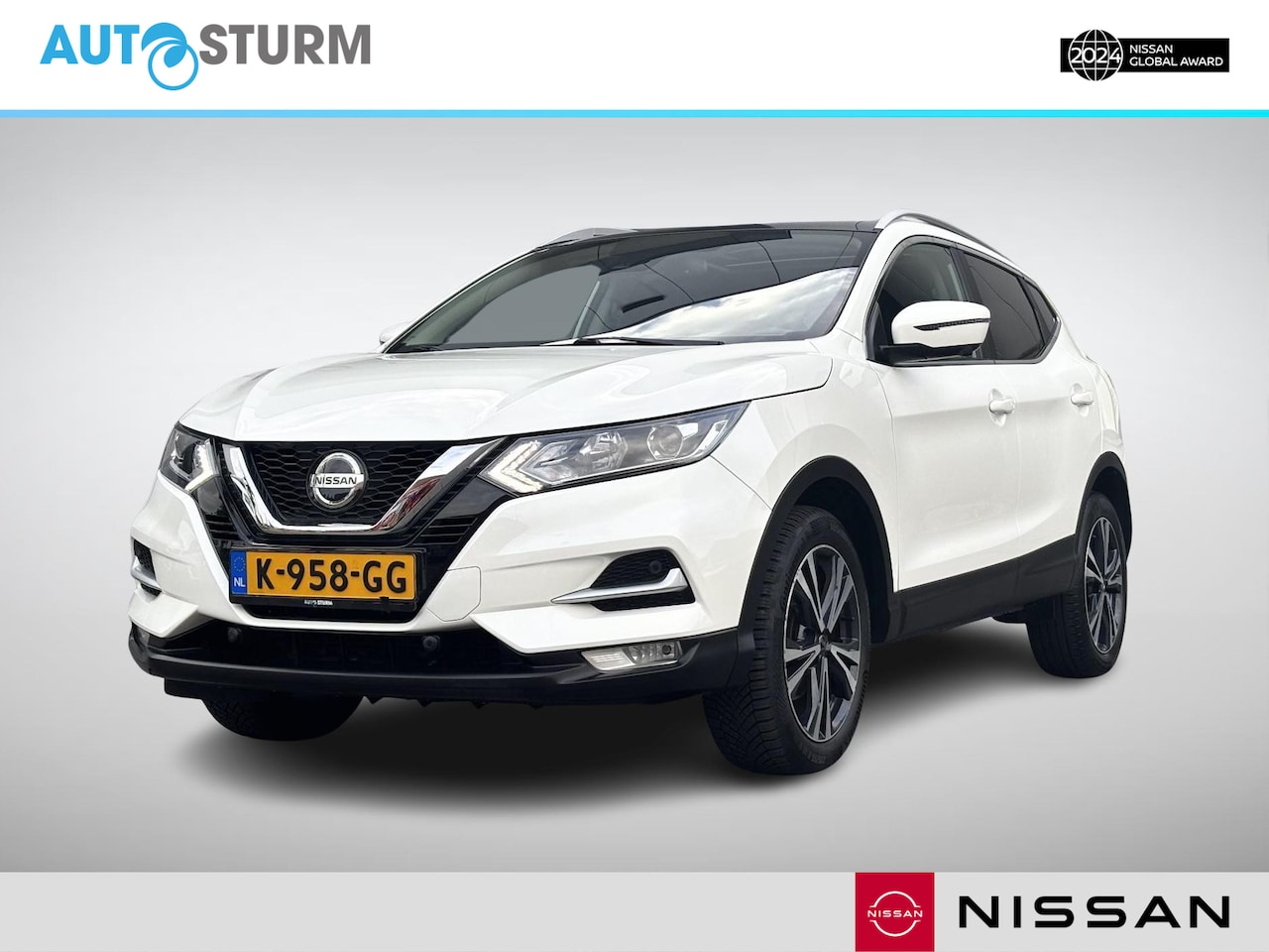 Nissan Qashqai - 1.3 DIG-T N-Connecta Design Pack | Trekhaak | Panoramadak | Apple Carplay/Android Auto | 3 - AutoWereld.nl