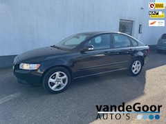 Volvo S40 - 2.0 Sport, '10, 148000 km, airco, cruise controle, trekhaak, parkeer-sensoren
