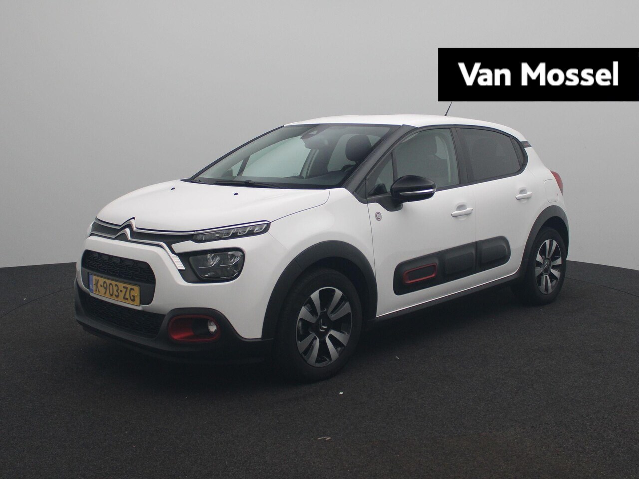 Citroën C3 - 1.2 PureTech C-Series | Navigatie | Parkeersensoren | Climate control - AutoWereld.nl