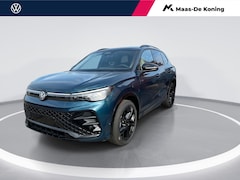 Volkswagen Tiguan - R-Line-Edition 1.5 eHybrid 204 pk 6 vers. DSG · Blackstyle pakket · Comfort pakket · Trekh