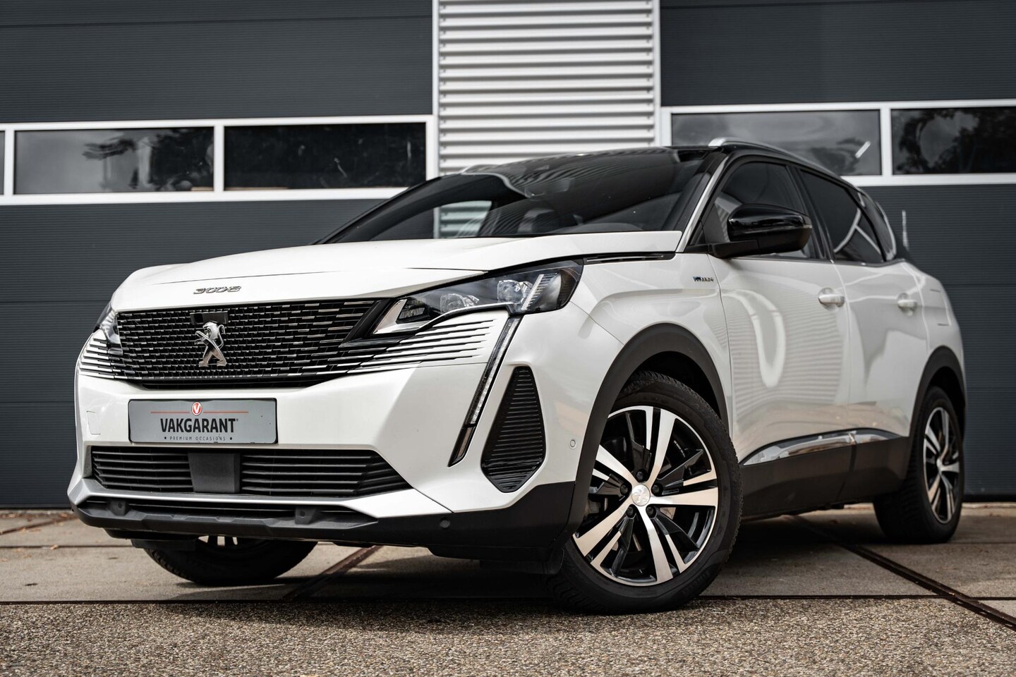 Peugeot 3008 - 1.6 plug-in Hybrid 195 GT |Stoelverw. |Camera - AutoWereld.nl