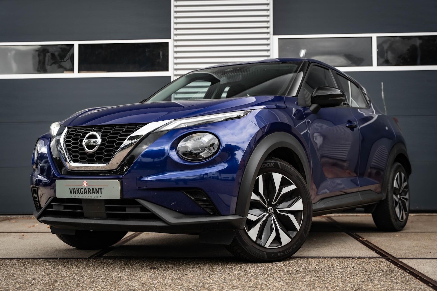 Nissan Juke - 1.0 DIG-T Acenta |Stoelverw. |Camera |Carplay - AutoWereld.nl