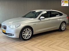 BMW 5-serie Gran Turismo - 530d High Executive AUT. NAVIGATIE AIRCO CRUISE PDC LEDER CAMERA STOELVERWARMING KEYLESS-G