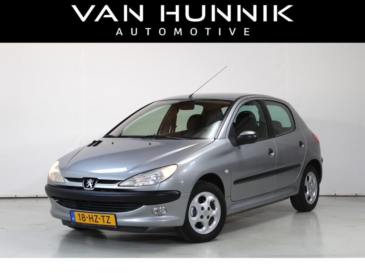 Peugeot 206 - 1.4 Gentry | Climate Controle | NL-Auto | 2e Eig - AutoWereld.nl