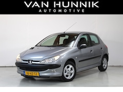 Peugeot 206 - 1.4 Gentry | Climate Controle | NL-Auto | 2e Eig