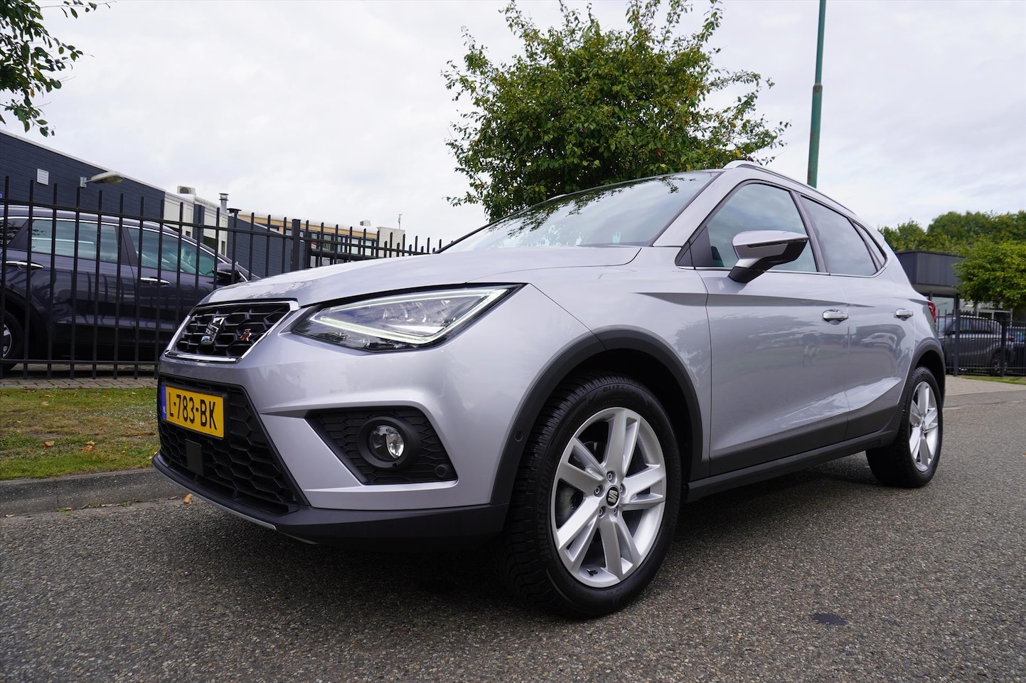 SEAT Arona - 1.0 TSI 110pk FR Business Intense Plus Apple Carplay - AutoWereld.nl