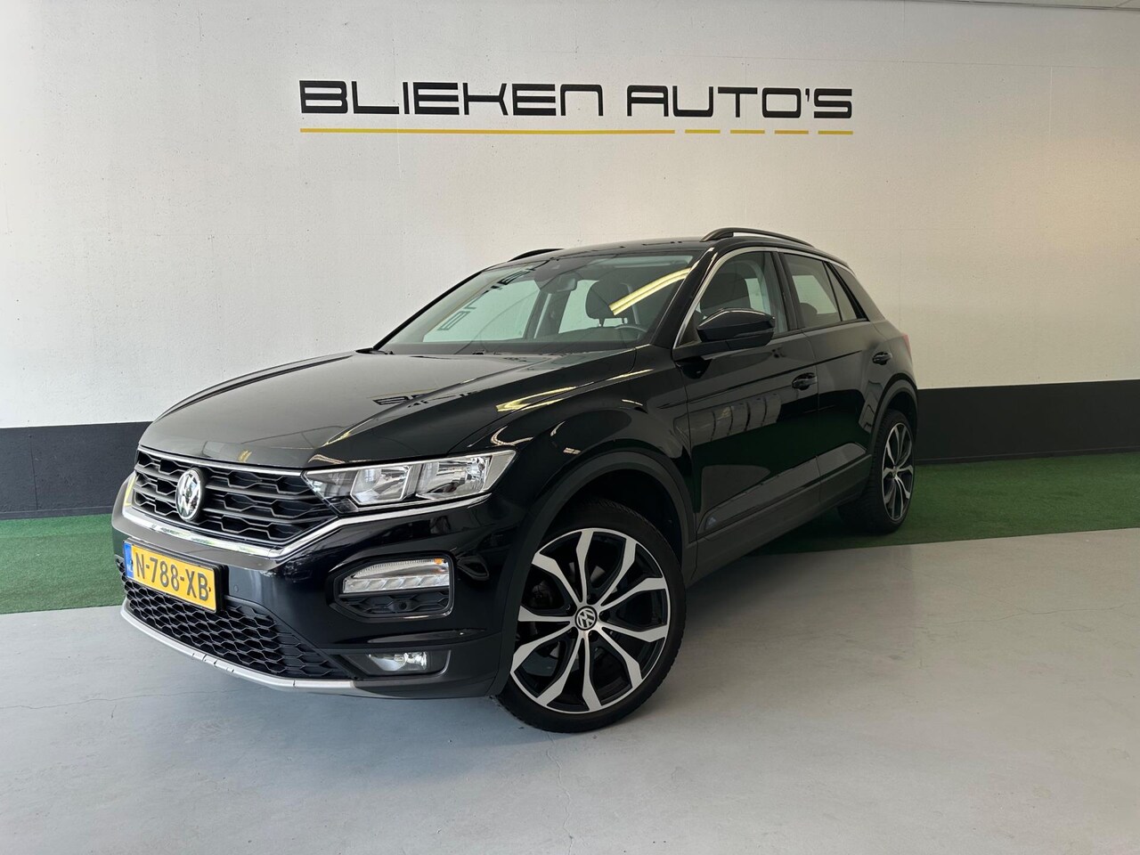 Volkswagen T-Roc - 1.0 TSI Style 1.0 TSI Style - AutoWereld.nl