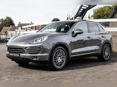 Porsche Cayenne - 3.0 Diesel|Pano.|Trekhaak|Dealer ond.|€37.185, - Ex. Btw