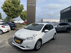 Peugeot 208 - 1.2 VTi Envy Trekhaak*RIJKLAARPRIJS