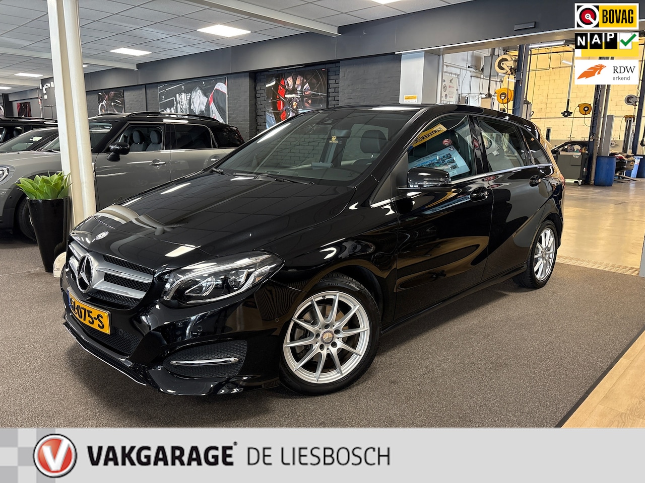 Mercedes-Benz B-klasse - 180 Prestige/navi/stoelverwarming/cruise.c/boeken/zeer netjes - AutoWereld.nl