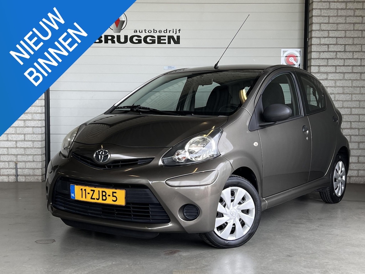 Toyota Aygo - 1.0 VVT-i Comfort | 5drs. | Airco | Volledig Onderhouden | All-in prijs - AutoWereld.nl