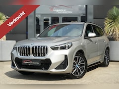 BMW X1 - xDrive25e M Sport 220pk Navigatie/Stoelverwarming/Camera