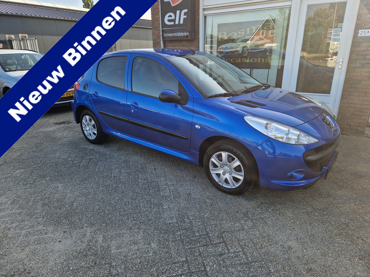 Peugeot 206 - 1.4i "Urban Move" 5 Deurs - Airco - Apk 16-08-2026 !! - AutoWereld.nl