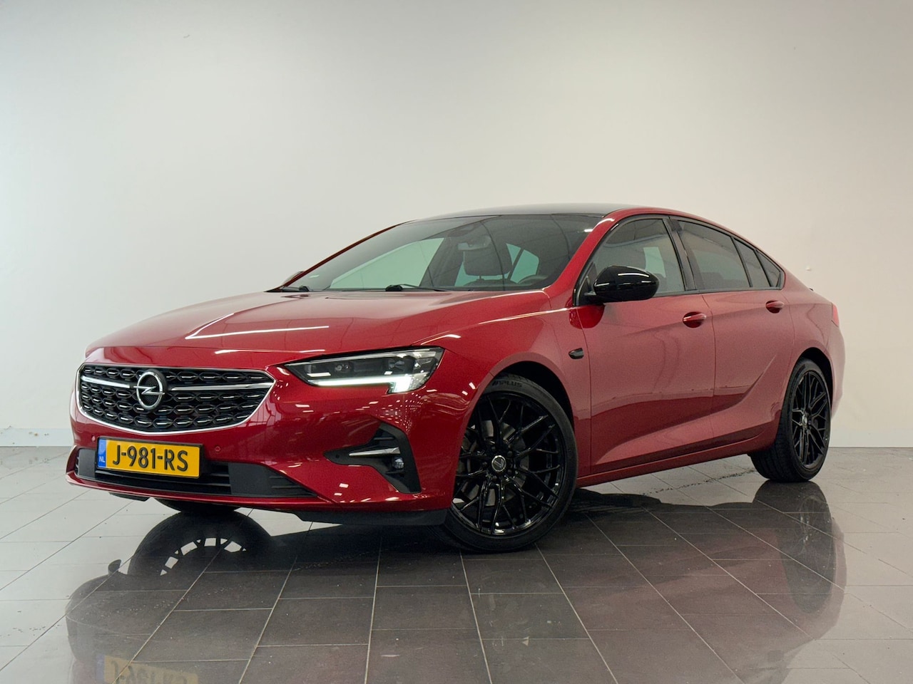 Opel Insignia Grand Sport - 2.0 Turbo Ultimate | Apple Carplay/Android Auto|telefoonintegratie premium | Audio install - AutoWereld.nl