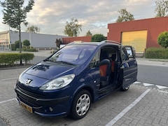Peugeot 1007 - 1.4 Benzine Automaat Airco Cruise