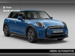 MINI Cooper - 5-deurs 1.5 Classic | 16" LM Revolite Spoke | Park Distance Control achter (PDC) | Navigat