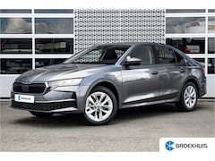 Skoda Octavia - 1.5 TSI, Business Edition | Achteruitrijcamera | Chromen grille | Cruise control met speed