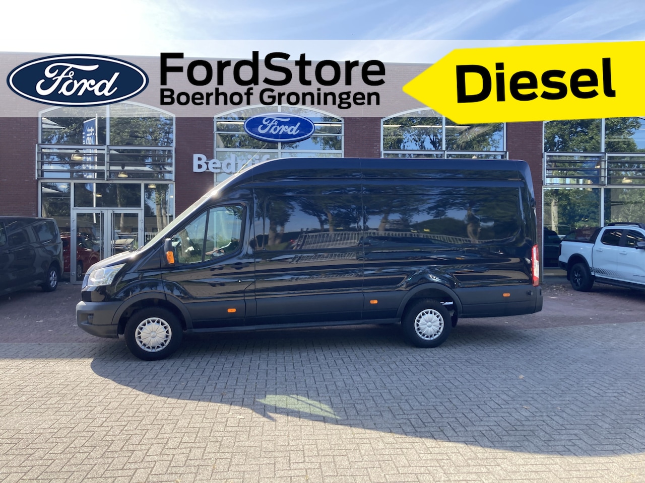Ford Transit - 350 2.2 TDCI L4H3 Trend | Airco | Inbouw | Verwarmde voorruit | - AutoWereld.nl