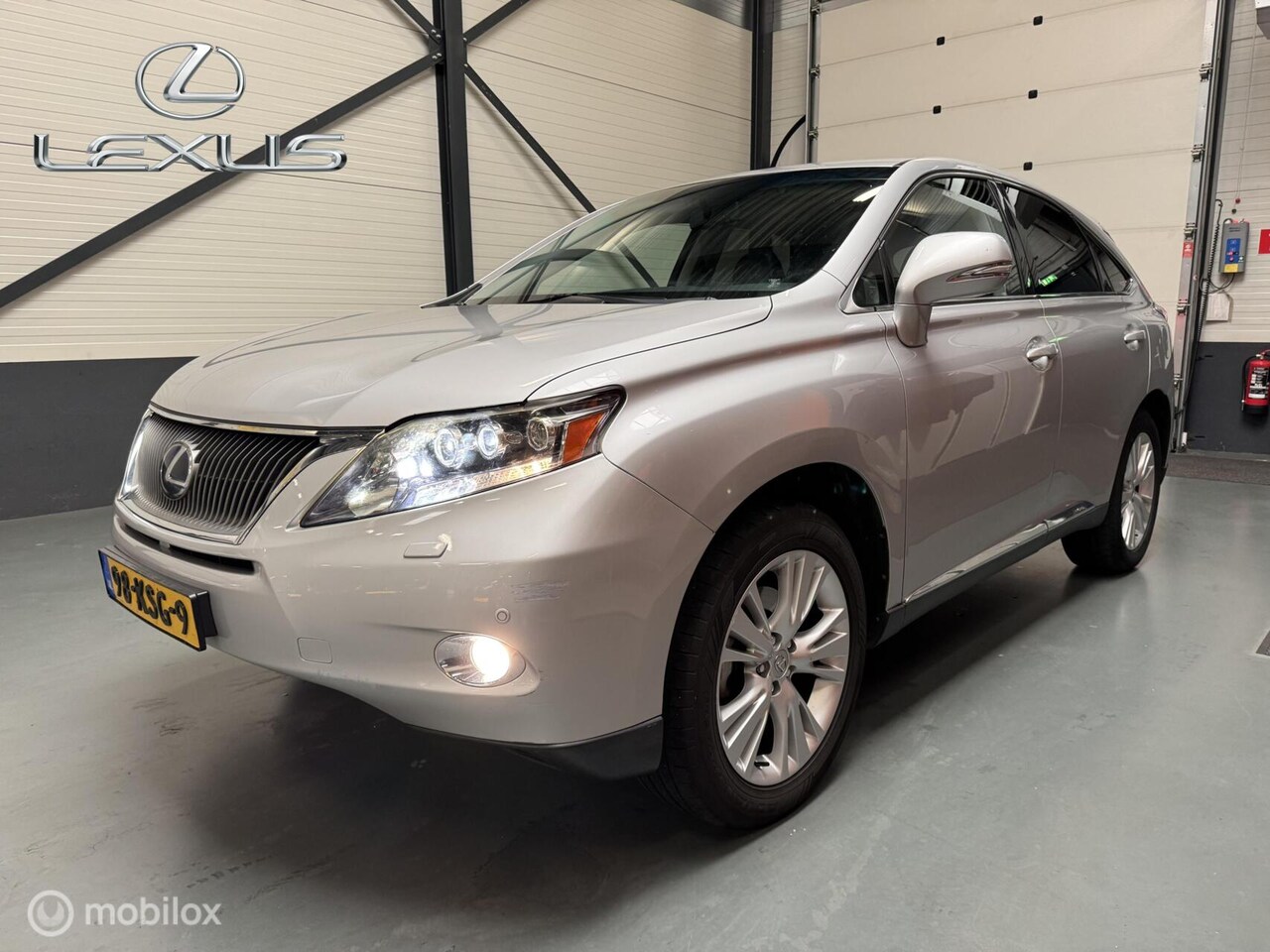 Lexus RX 450h - 4WD Luxury Schuifdak|Dealer onderhouden! - AutoWereld.nl