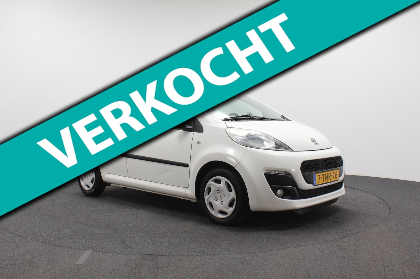 Peugeot 107 - 1.0 Active | Airco | Elektrische ramen | Centrale vergrendeling | - AutoWereld.nl