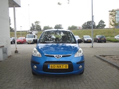 Hyundai i10 - 1.1 Active Orange Babies