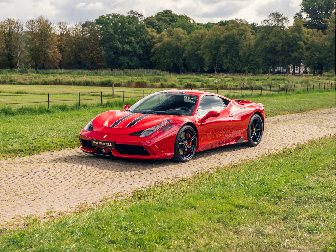 Ferrari 458 - 4.5 V8 Speciale VAT Qualified - AutoWereld.nl