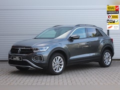 Volkswagen T-Roc - 1.5 TSI DSG Life Edition LED/4-seizoensbanden/ACC