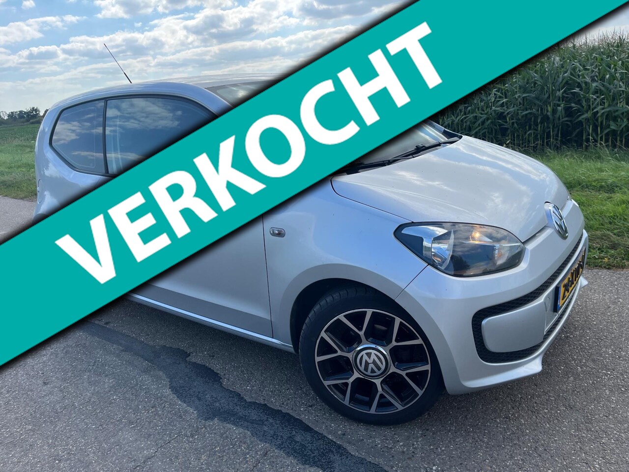 Volkswagen Up! - 1.0 high up! BlueMotion / airco - AutoWereld.nl