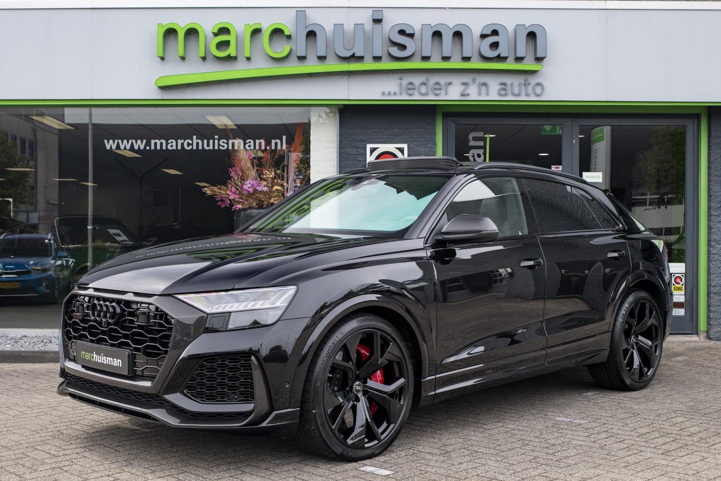 Audi RSQ8 - 4.0 TFSI quattro / KERAMISCH / B&O ADV. / PANODAK / CARBON - AutoWereld.nl