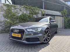 Audi A6 Avant - 2.0 TDI 191PK Automaat S-Line Xenon Clima Cruise Trekhaak