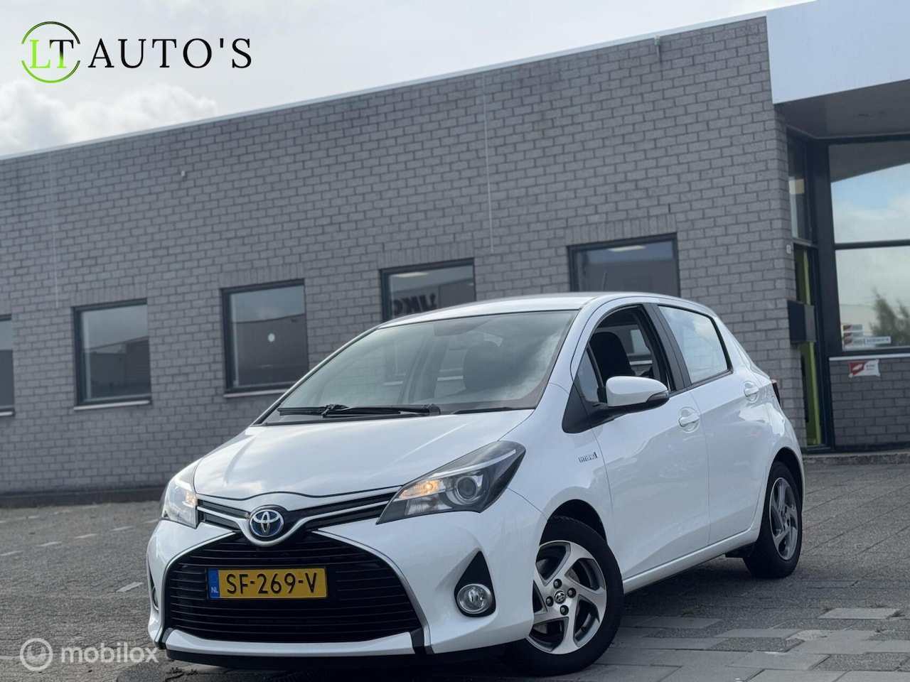 Toyota Yaris - 1.5 Hybrid Lease|Camera Navi Clima Cruise APK - AutoWereld.nl