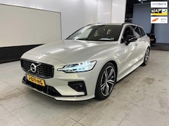 Volvo V60 - 2.0 B3 R-Design PANO|H/K|TREKHAAK|NAP