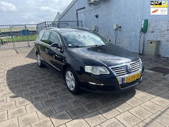 Volkswagen Passat Variant - 1.9 TDI Comfortline/ Cruise/ Climate / Dealer OH