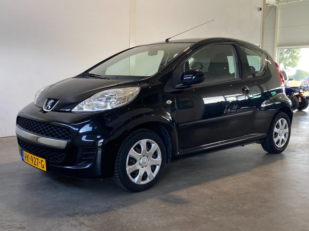 Peugeot 107 - 1.0-12V XS Airco - AutoWereld.nl