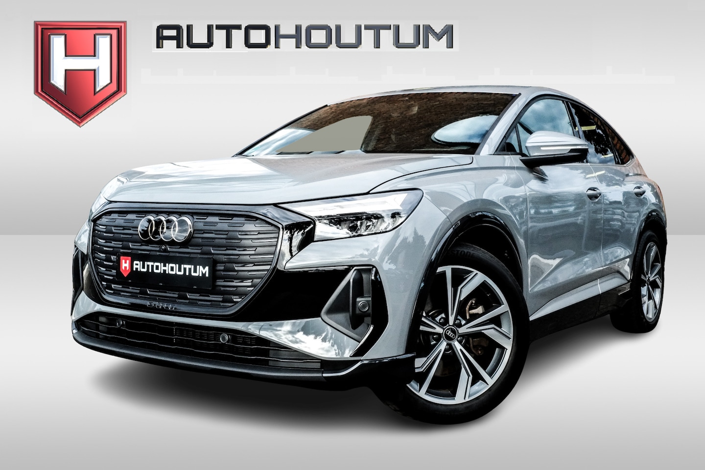 Audi Q4 Sportback e-tron - 40 S edition 77 kWh Warmtepomp, ACC, Achteruitrijcamera - AutoWereld.nl