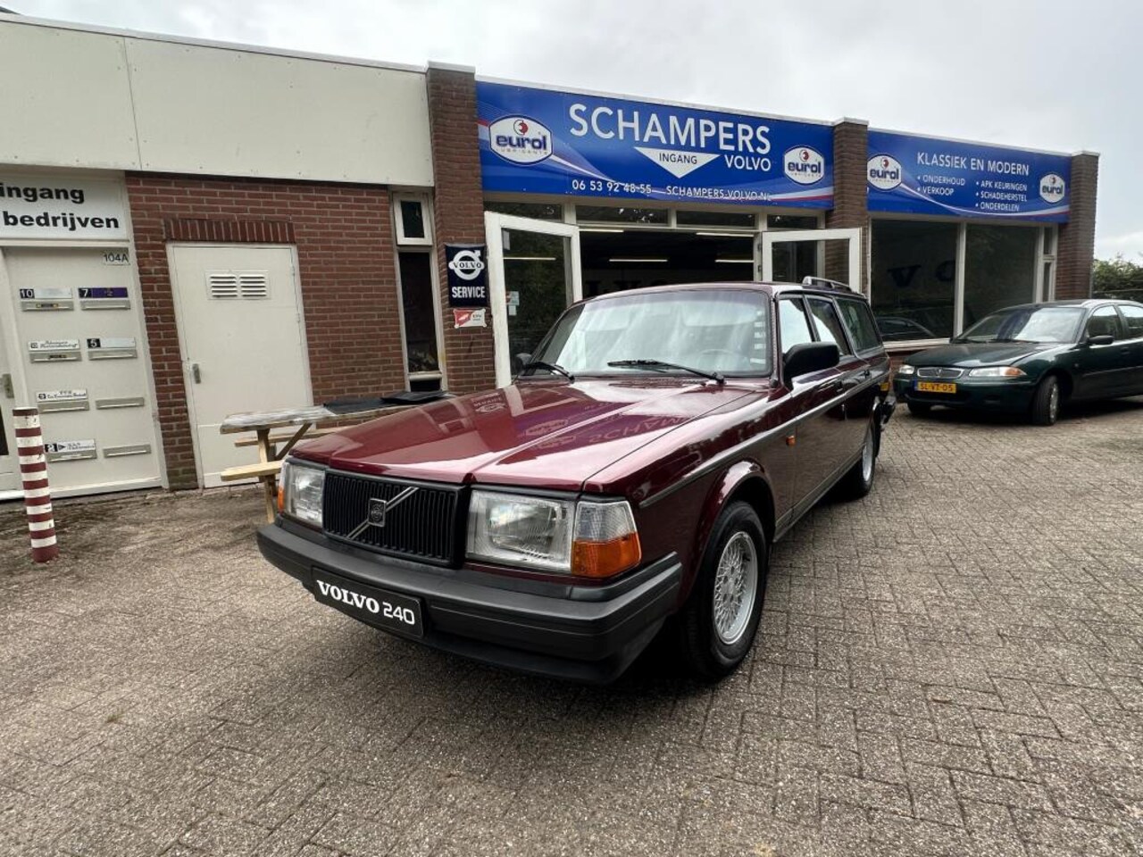 VOLVO 240 POLAR U9