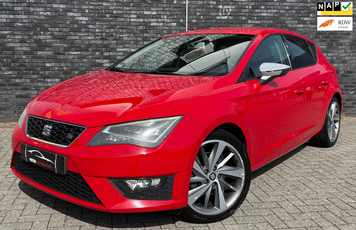 SEAT Leon - 1.4 TSI FR 140pk ACC|Navi|Lane Assist|Stoelverwarm|Dealer Onderhouden|NAP|PDC V+A|Seat Sou - AutoWereld.nl