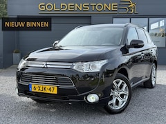 Mitsubishi Outlander - 2.0 PHEV Executive Edition 2e Eigenaar, Dealer Onderhouden, Trekhaak, Camera, Navi, Halfle