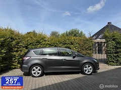 Ford S-Max - 1.5 Titanium Led / Panoramadak / Navigatie 2e eigenaar