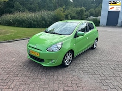 Mitsubishi Space Star - 1.2 Intense+/AICRO/KEYLESS/PARKEERKSENS ACHTER