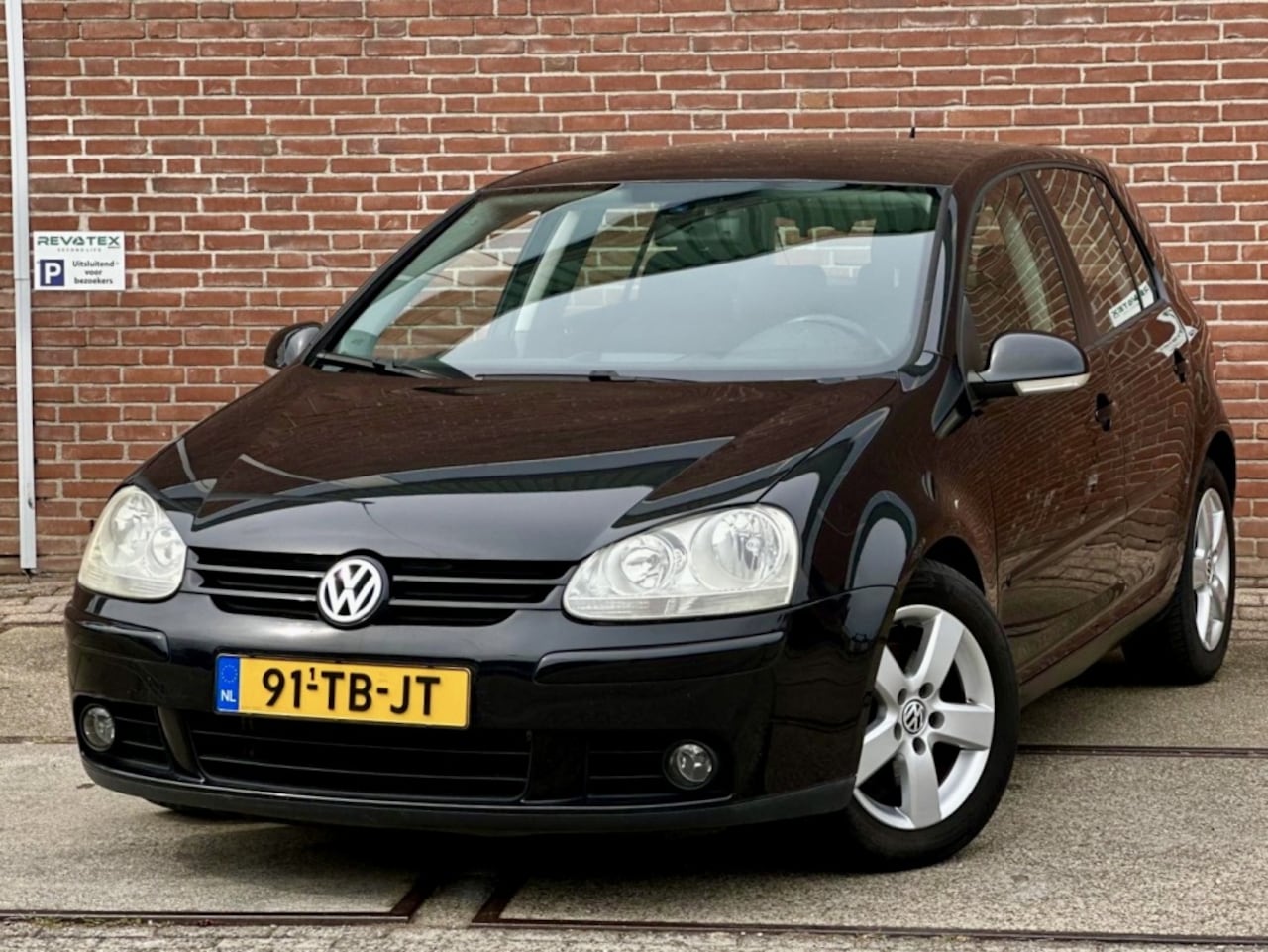 Volkswagen Golf - 2.0 FSI Sportline 2.0 FSI Sportline - AutoWereld.nl