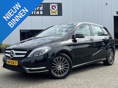 Mercedes-Benz B-klasse - 180 AUTOMAAT CLIMA CRUISE NAV TREKHAAK