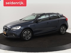 Volvo V40 Cross Country - 2.0 D3 Nordic+ | Leder | Stoelverwarming | Camera | Navigatie | Full LED | Climate control