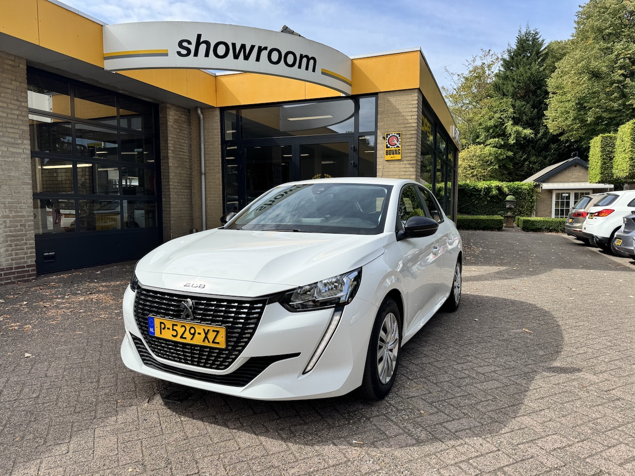 Peugeot 208 - 1.2 PureTech Active Airco Carplay - AutoWereld.nl