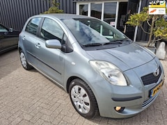 Toyota Yaris - 1.3 VVTi 5-deurs *AUTOMAAT