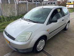Ford Fiesta - 1.3 Style Nieuwe Apk