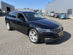 Skoda Superb Combi - 1.4 TSI ACT Style Business