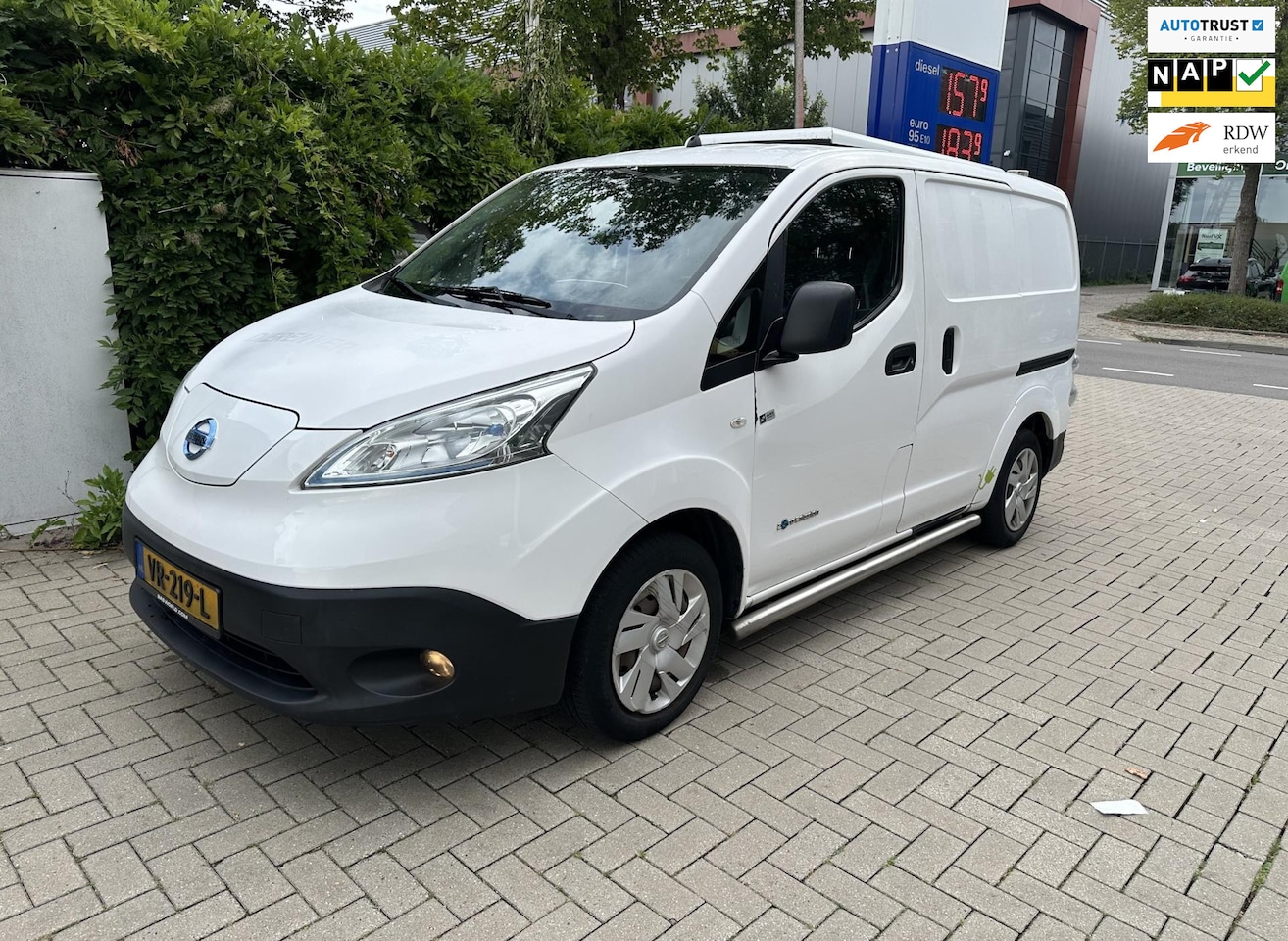 Nissan e-NV200 - Business met nieuwe apk - AutoWereld.nl