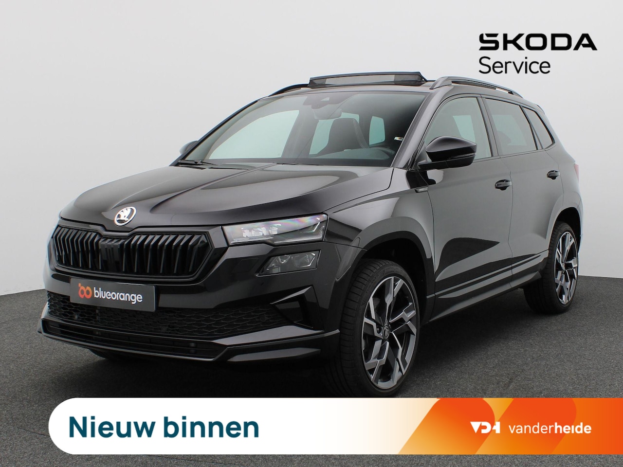 Skoda Karoq - 1.5 TSI ACT Sportline Business 150PK DSG Pano-Schuifdak, Adaptieve Cruise Controle, Keyles - AutoWereld.nl